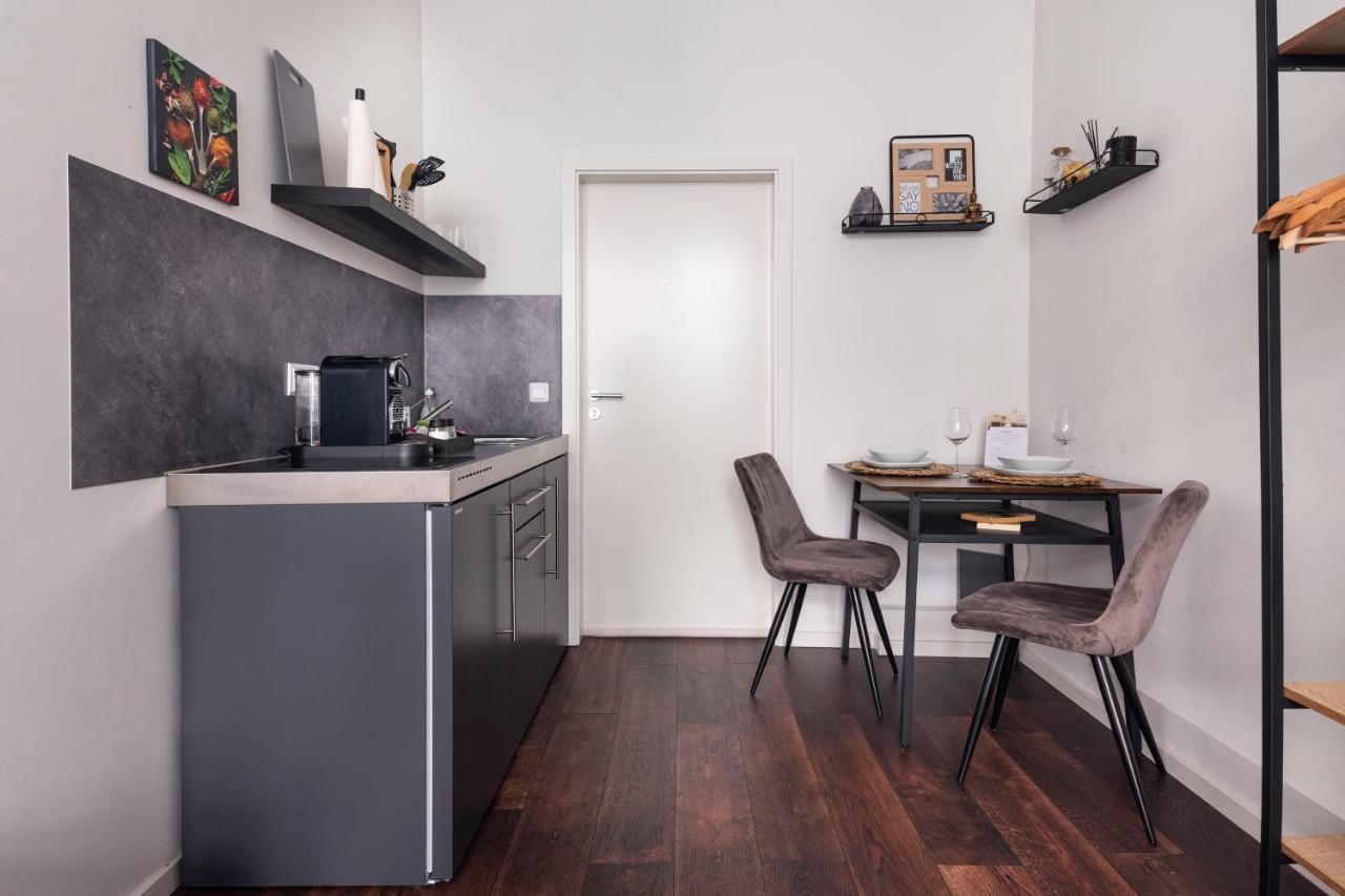 Central Apartment In Heart Of Berlin Eksteriør billede