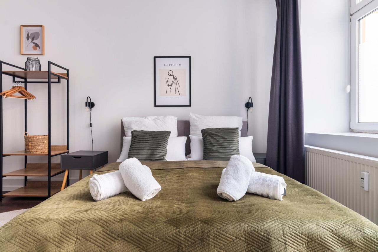 Central Apartment In Heart Of Berlin Eksteriør billede